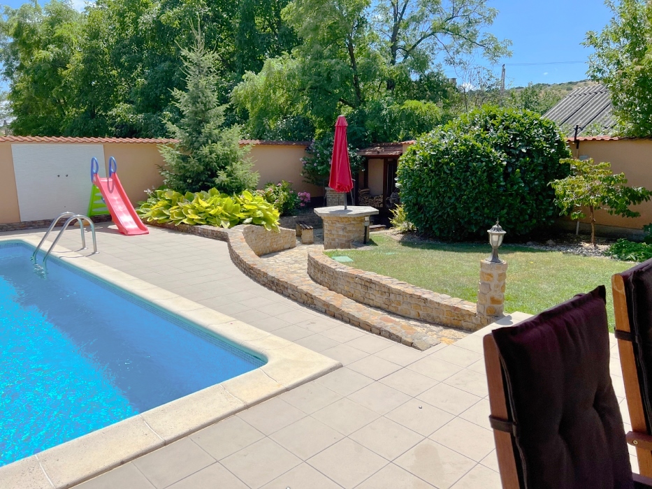 Pomáz Eladó  Családi ház  Pomáz Eladó  Családi ház Pest megye 