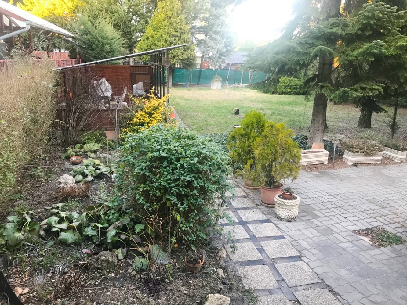 Budapest Eladó  Családi ház  Budapest Eladó  Családi ház  