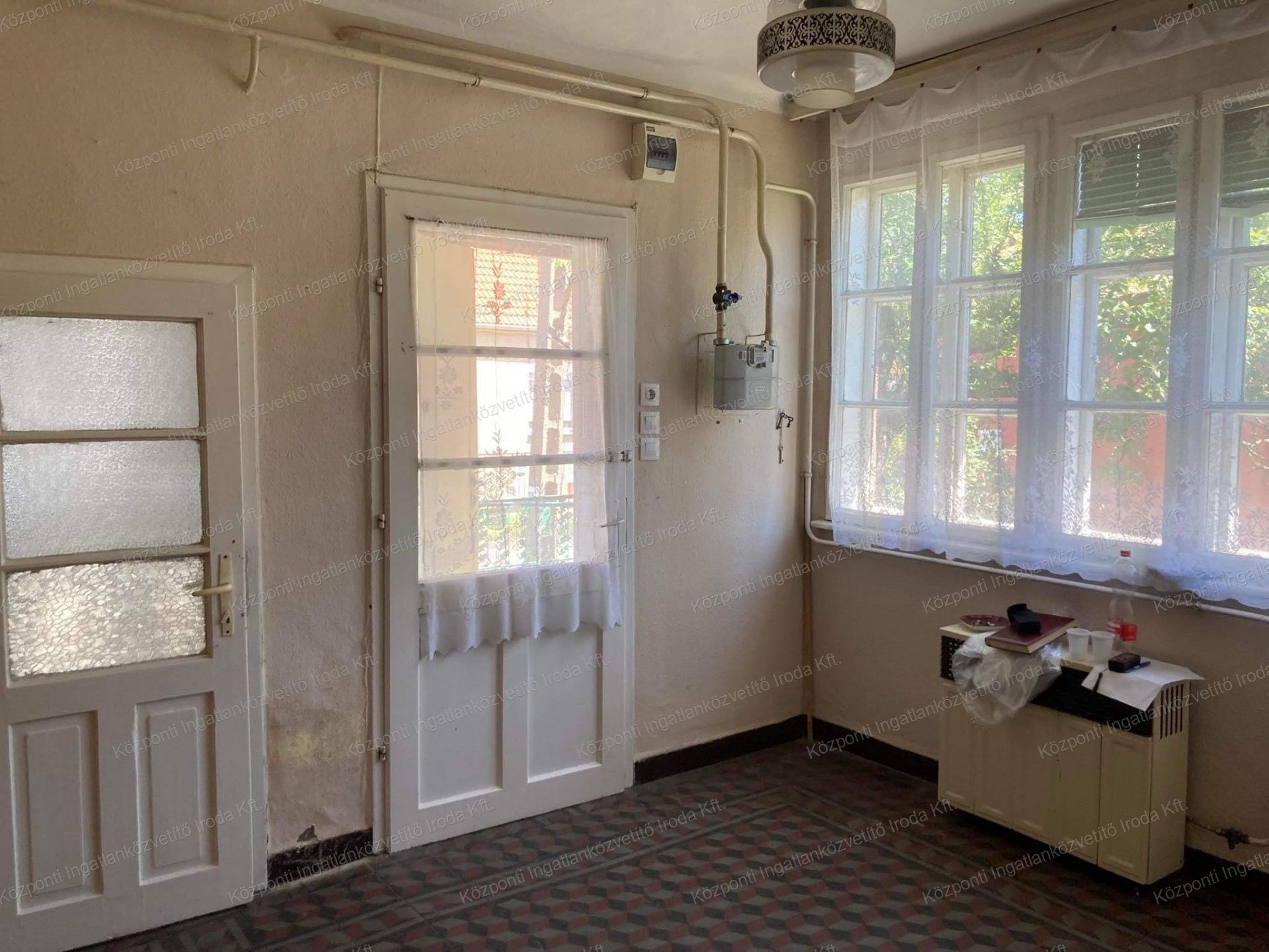 Tatabánya Eladó  Családi ház  Tatabánya Eladó  Családi ház Komárom-Esztergom megye 