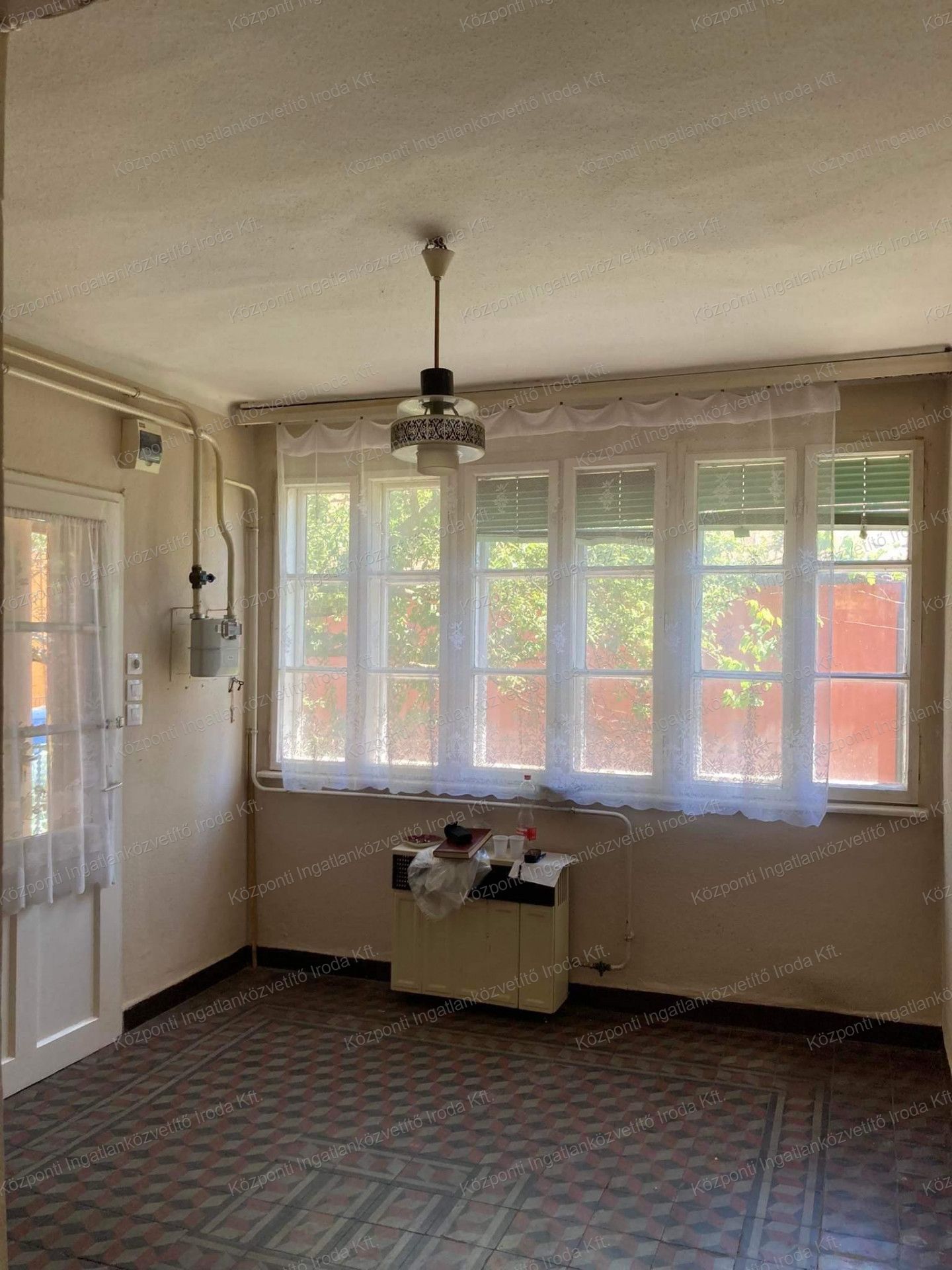 Tatabánya Eladó  Családi ház  Tatabánya Eladó  Családi ház Komárom-Esztergom megye 