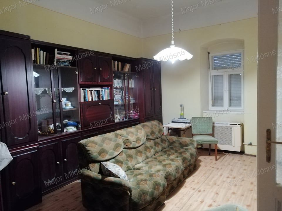 Kisújszállás Eladó  Családi ház  Kisújszállás Eladó  Családi ház Jász-Nagykun-Szolnok megye 