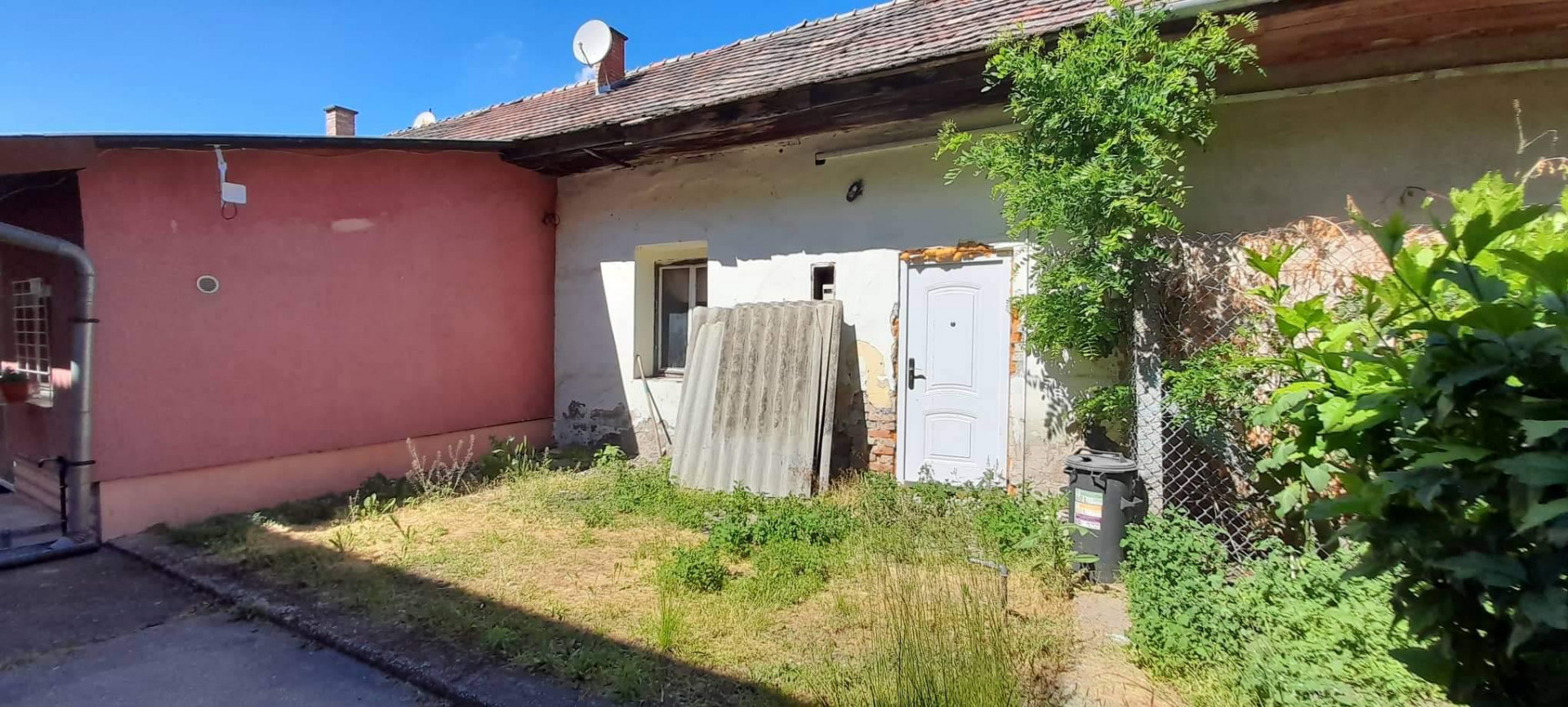Esztergom-Kertváros Lakás Eladó