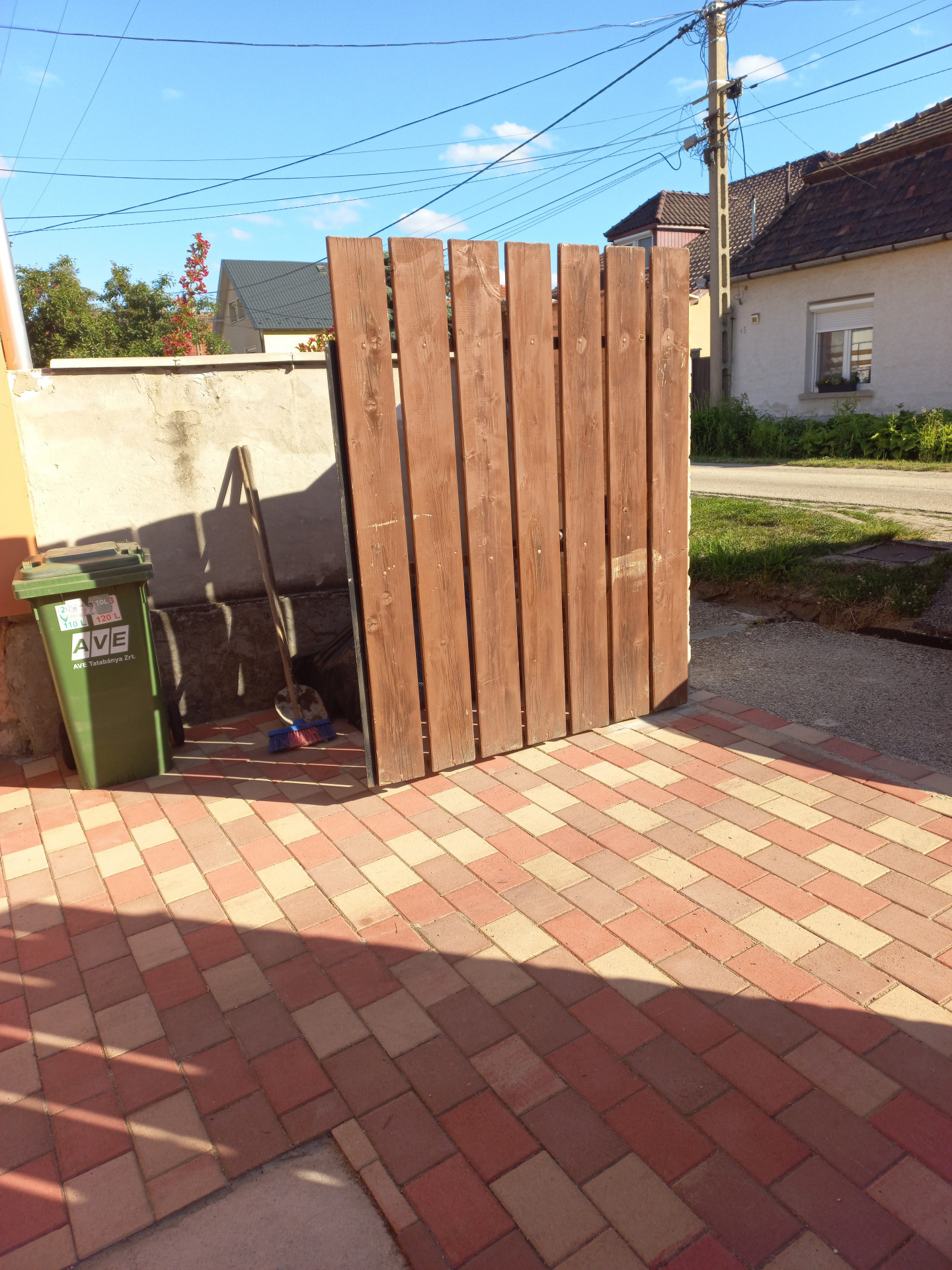 Tatabánya Eladó  Családi ház  Tatabánya Eladó  Családi ház Komárom-Esztergom megye 