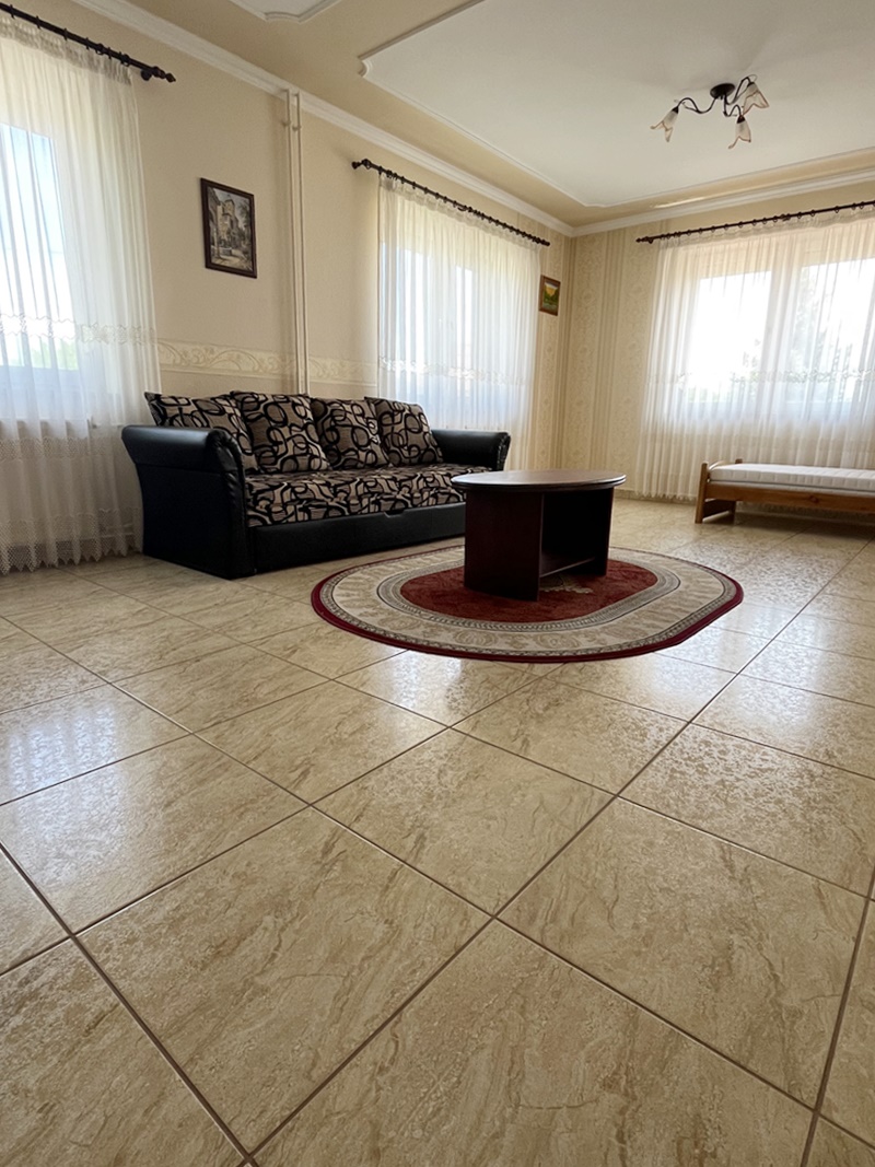 Komárom Eladó  Családi ház  Komárom Eladó  Családi ház Komárom-Esztergom megye 