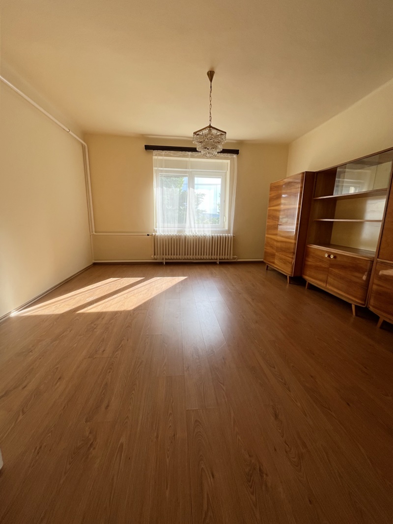 Vértesszőlős Eladó  Családi ház  Vértesszőlős Eladó  Családi ház Komárom-Esztergom megye 