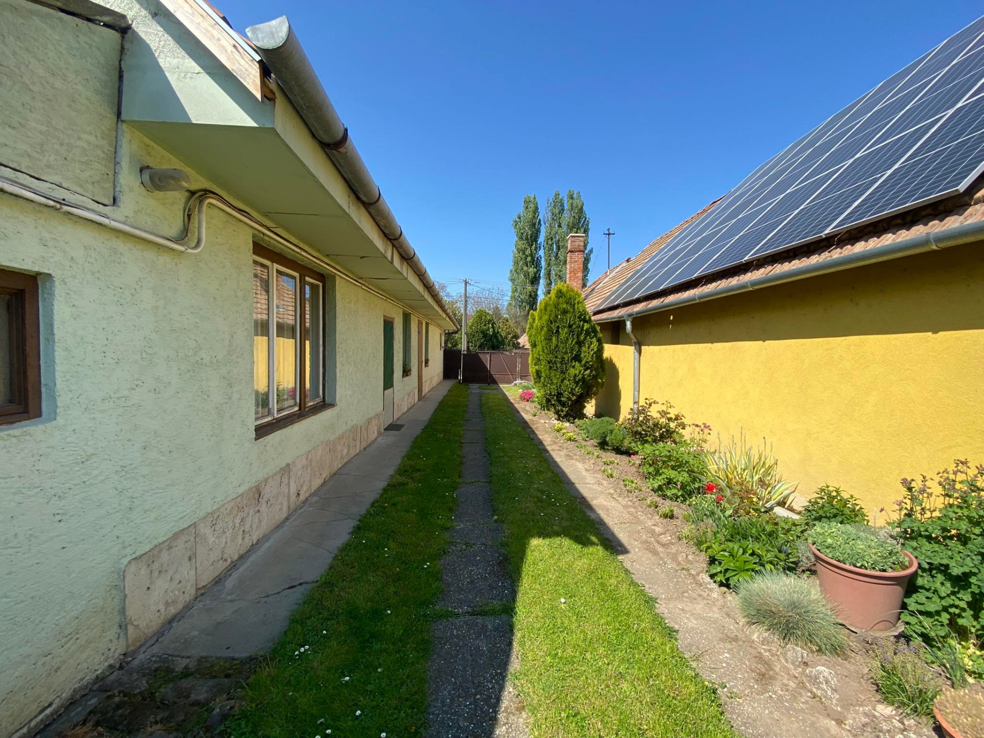 Süttő Eladó Családi ház