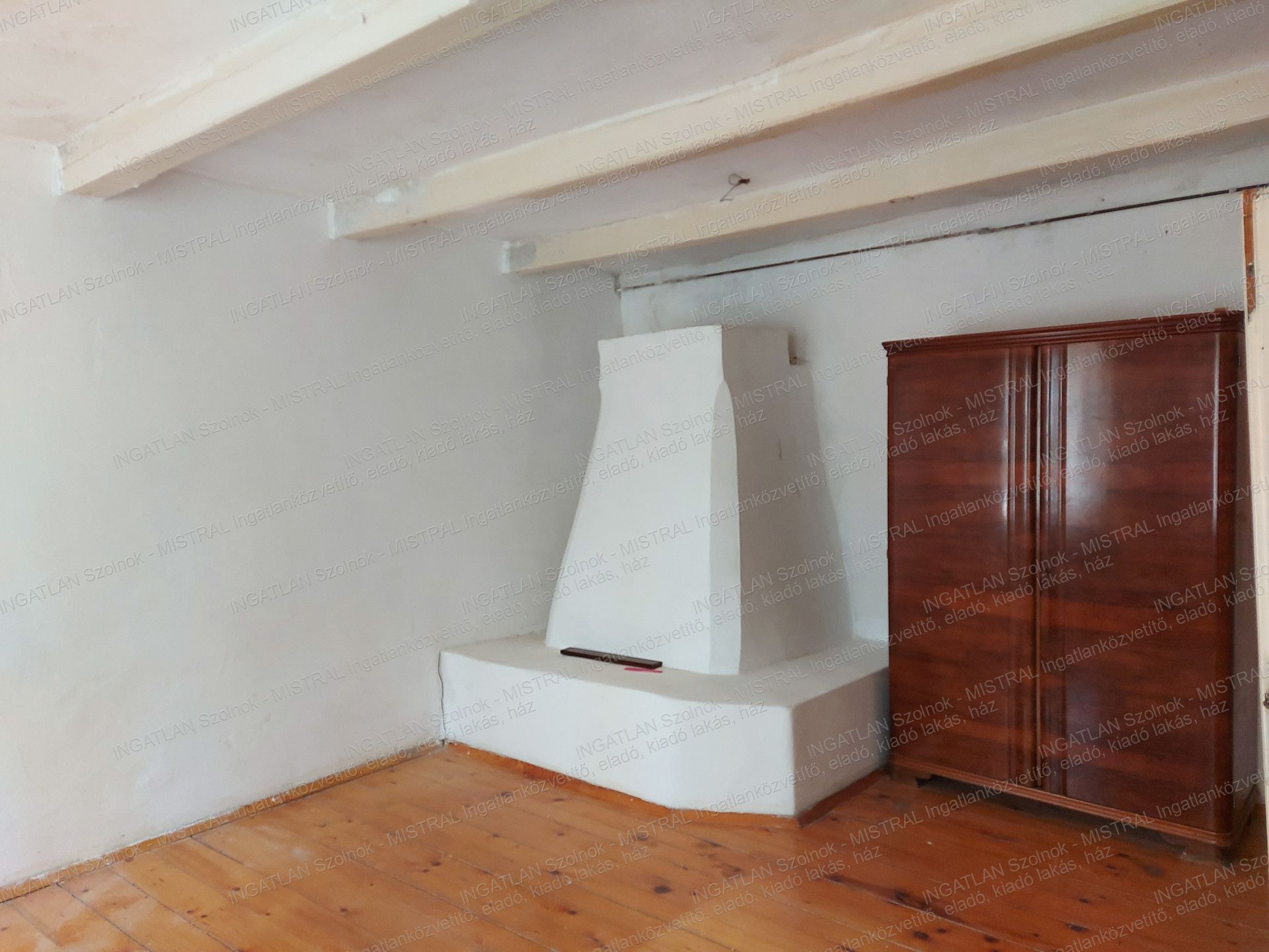 Tiszapüspöki Eladó  Családi ház  Tiszapüspöki Eladó  Családi ház Jász-Nagykun-Szolnok megye 