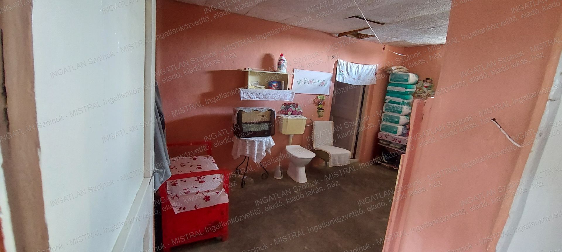 Öcsöd Eladó  Családi ház  Öcsöd Eladó  Családi ház Jász-Nagykun-Szolnok megye 