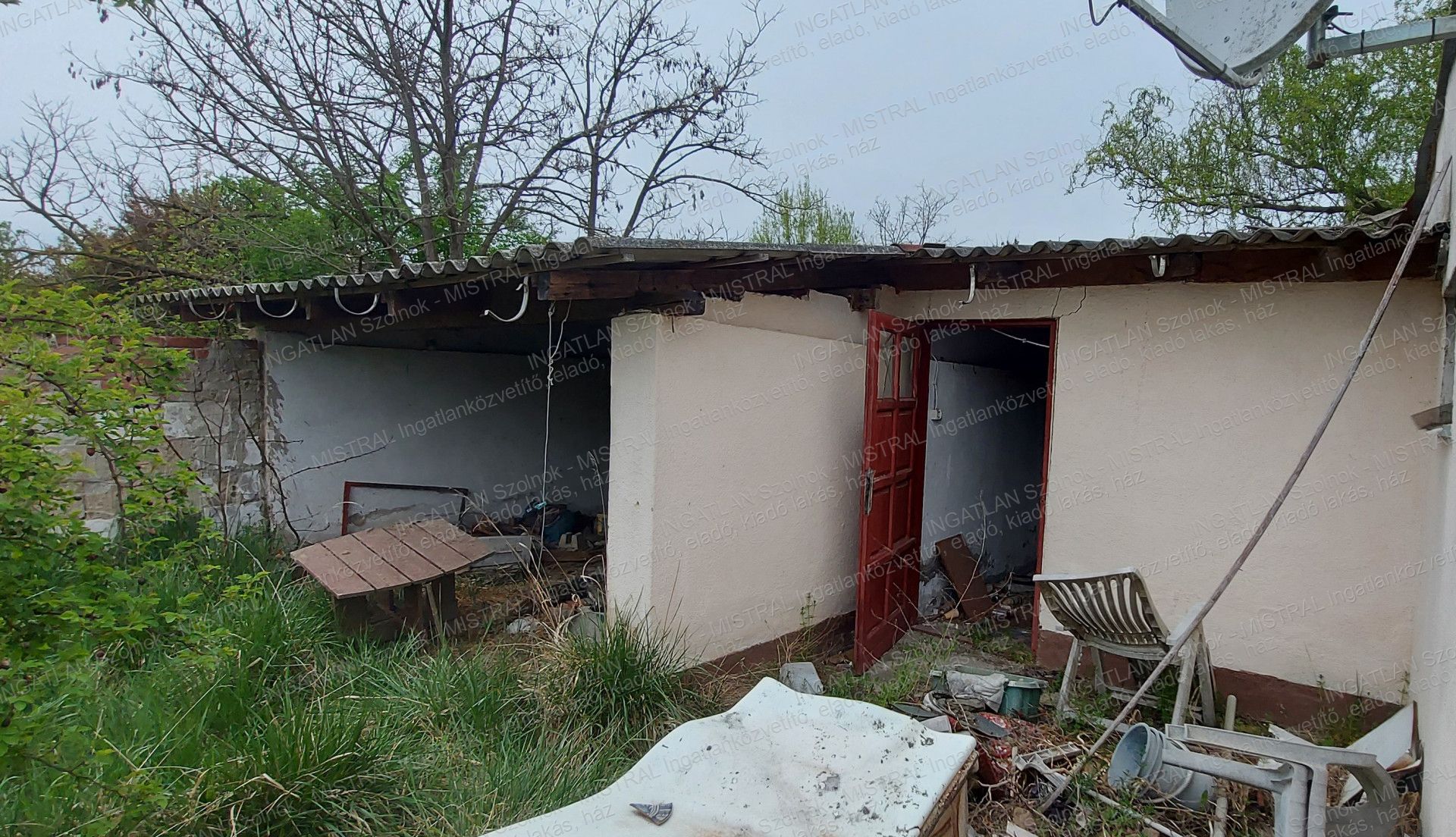 Tiszakürt Eladó  Családi ház  Tiszakürt Eladó  Családi ház Jász-Nagykun-Szolnok megye 