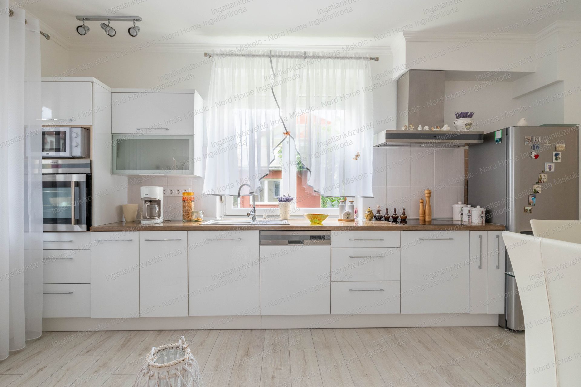 Miskolc Eladó  Lakás  Miskolc Eladó  Lakás Borsod-Abaúj-Zemplén megye 