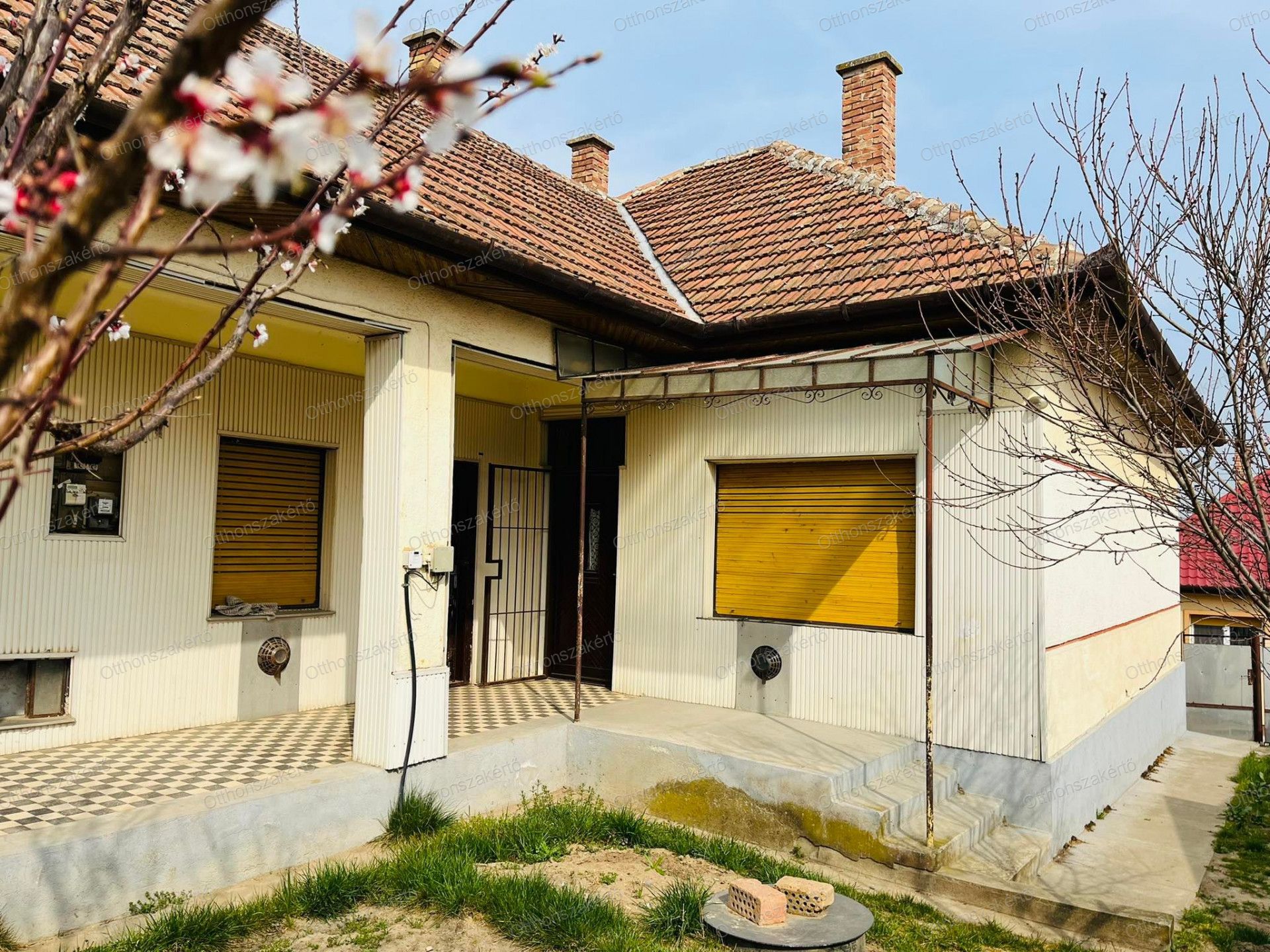 Galgahévíz Eladó Családi ház