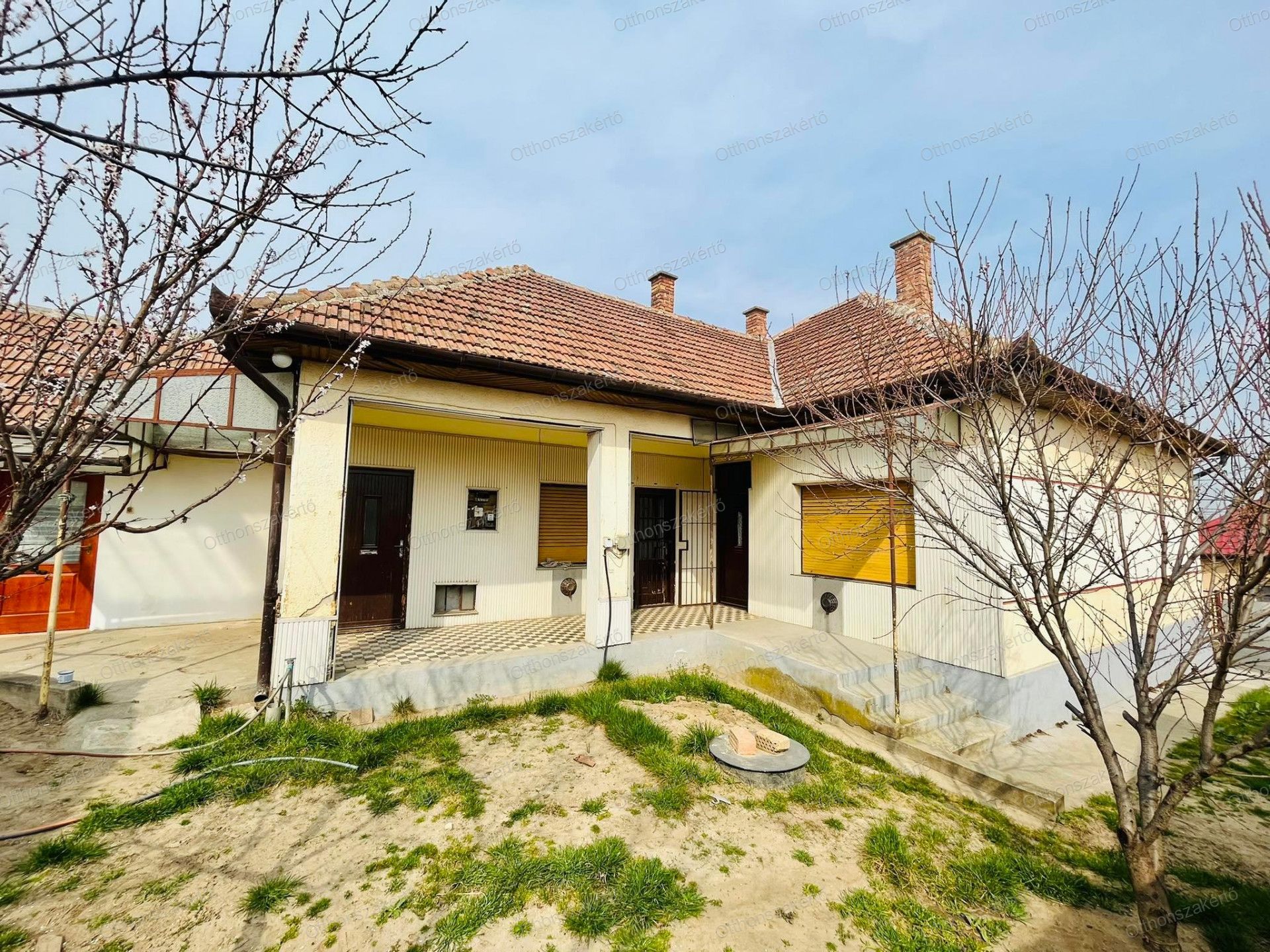 Galgahévíz Eladó  Családi ház  Galgahévíz Eladó  Családi ház Pest megye 