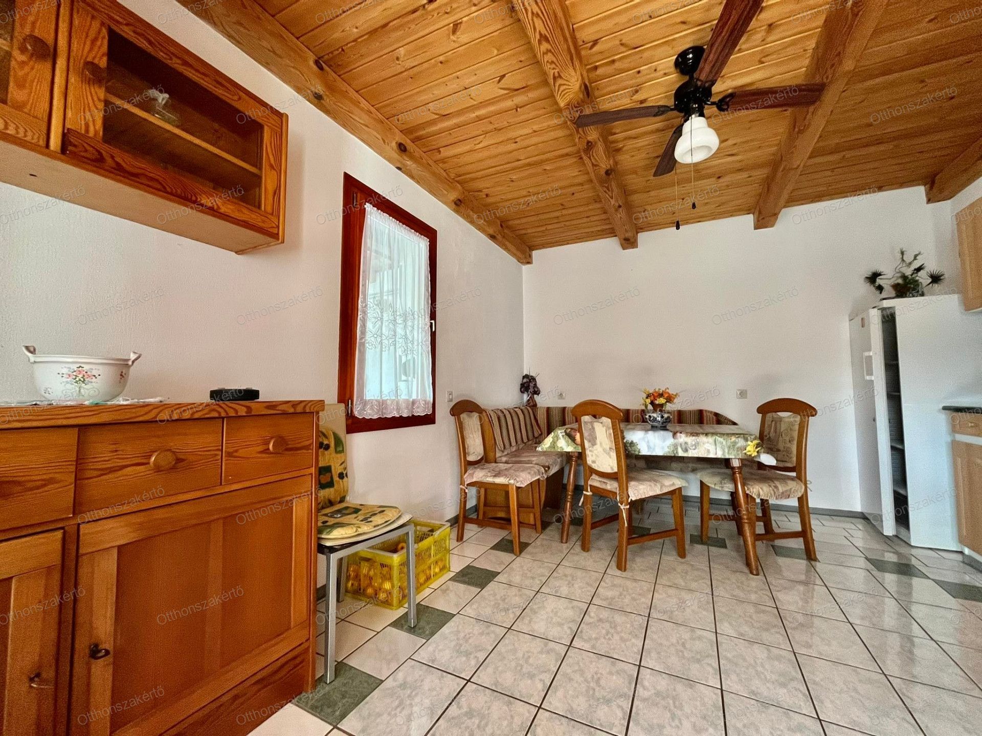 Domony Eladó  Családi ház  Domony Eladó  Családi ház Pest megye 