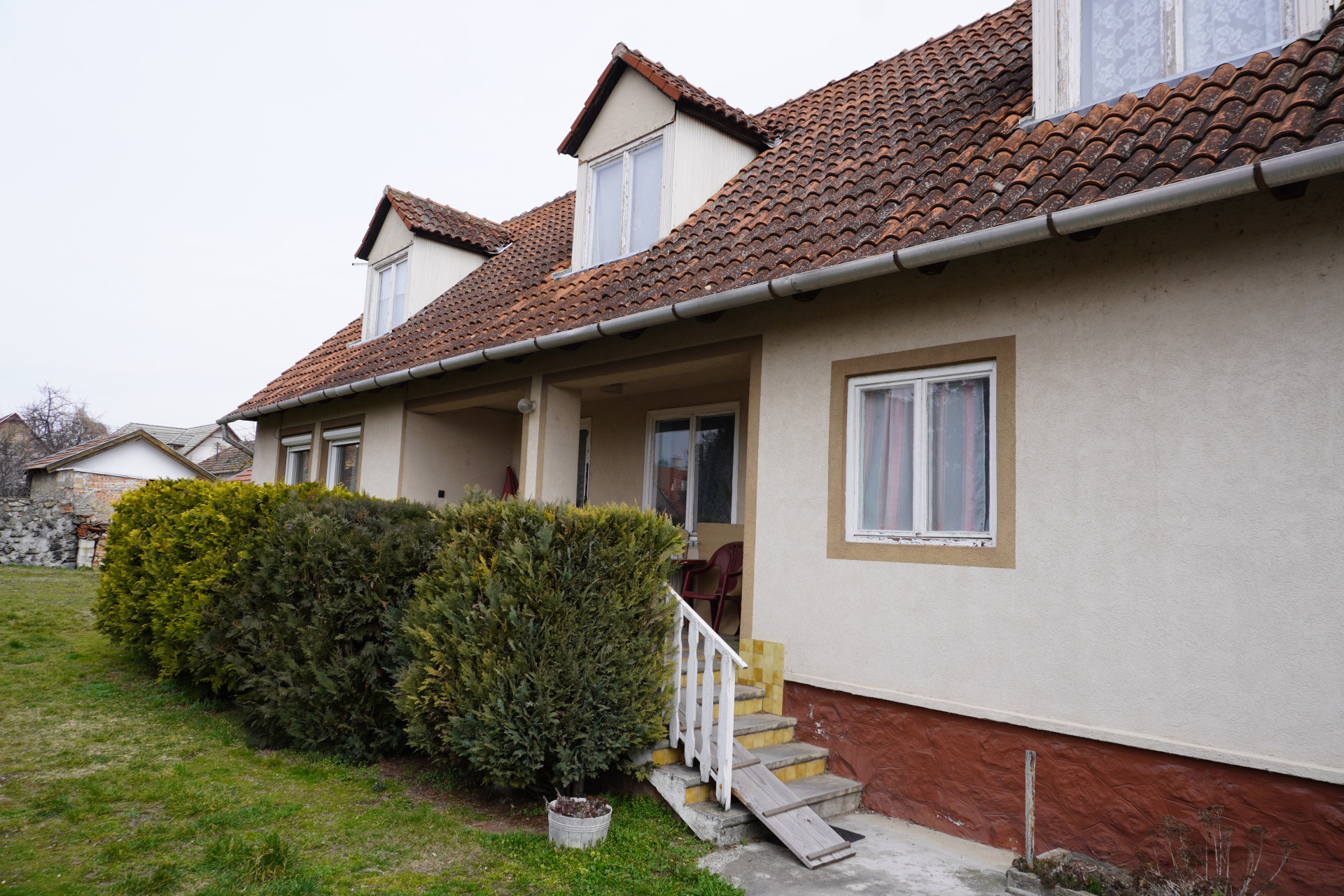 Tapolca Eladó Családi ház