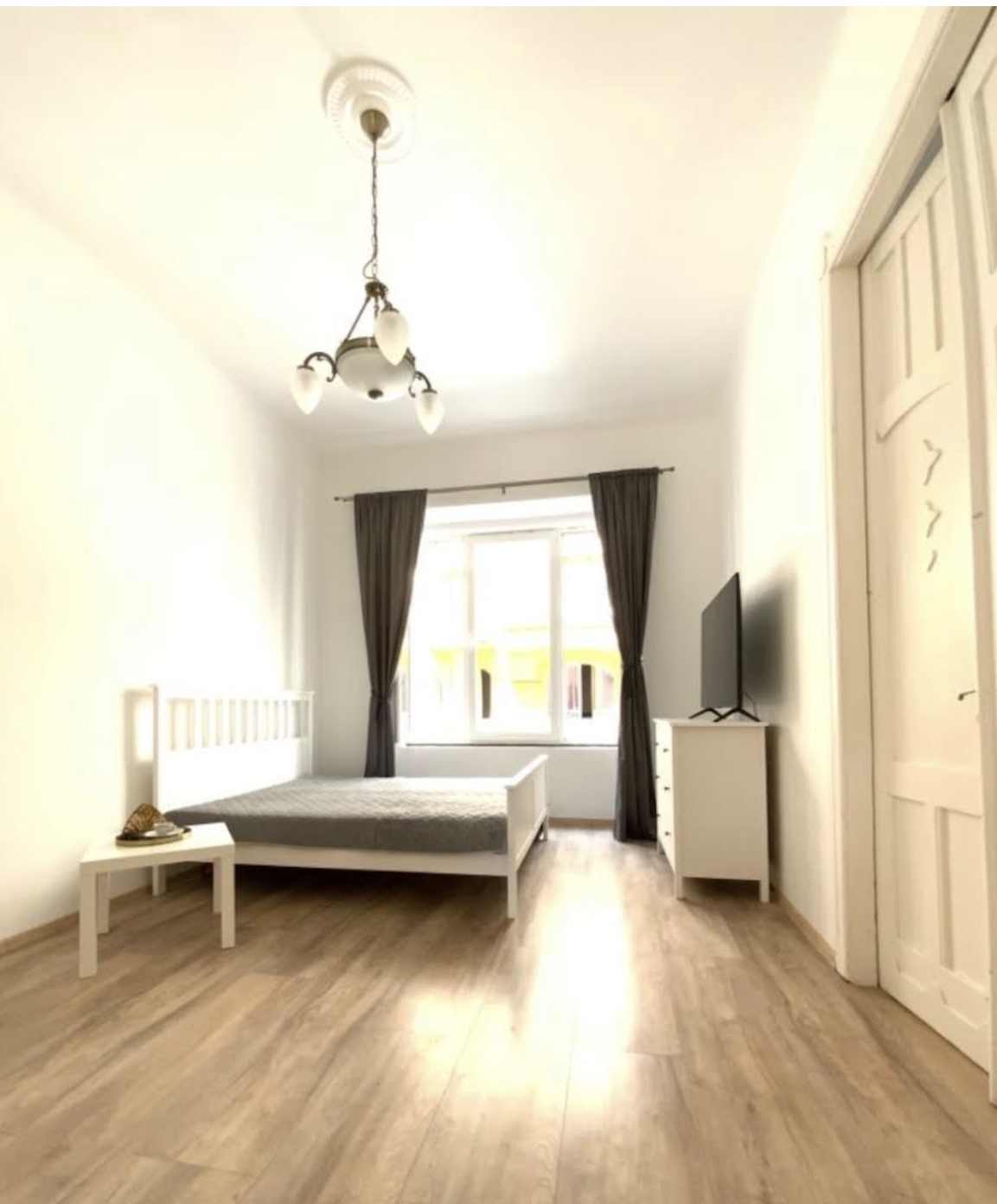 Budapest Eladó  Családi ház  Budapest Eladó  Családi ház  