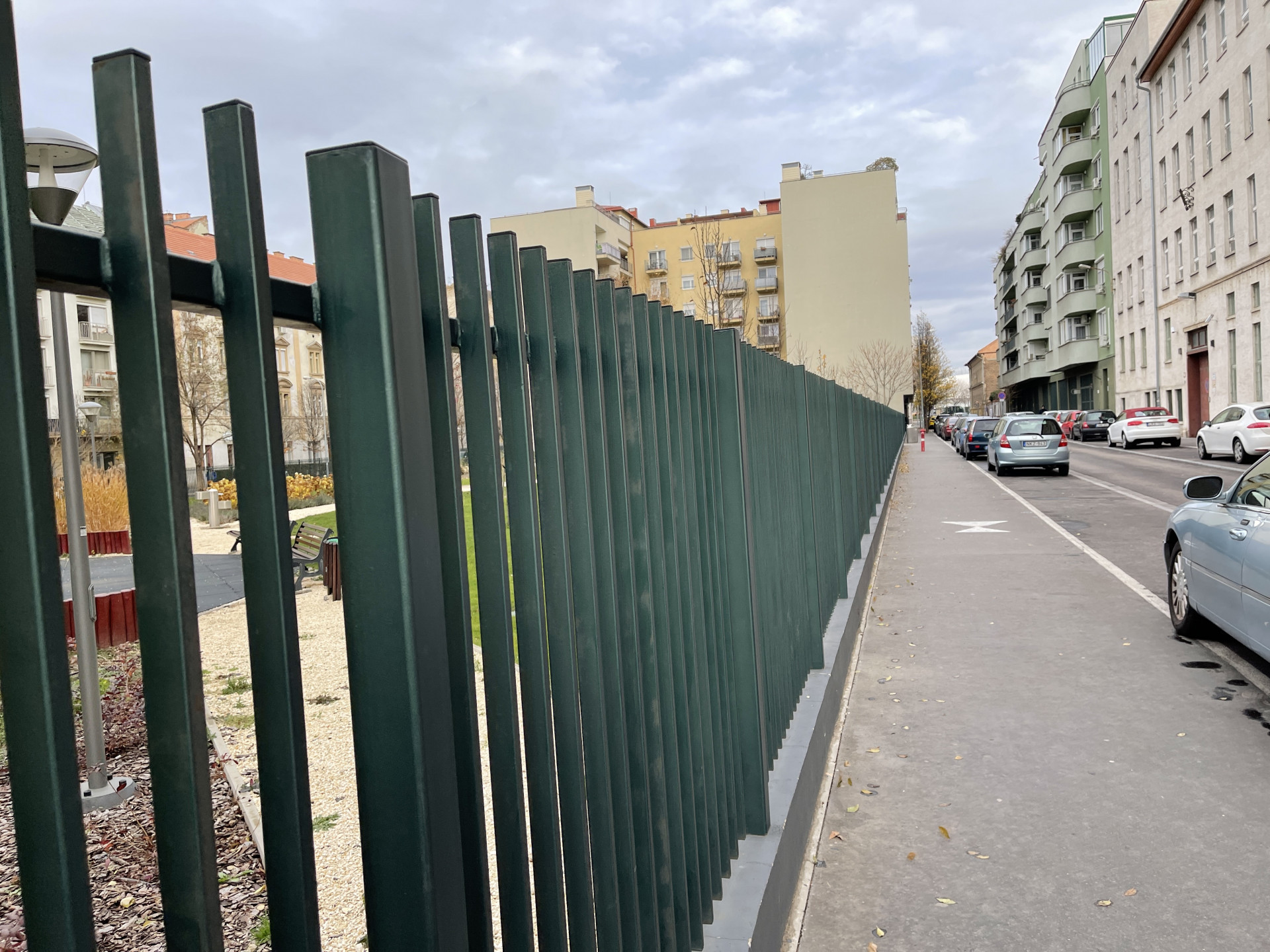 Budapest Eladó  Családi ház  Budapest Eladó  Családi ház  