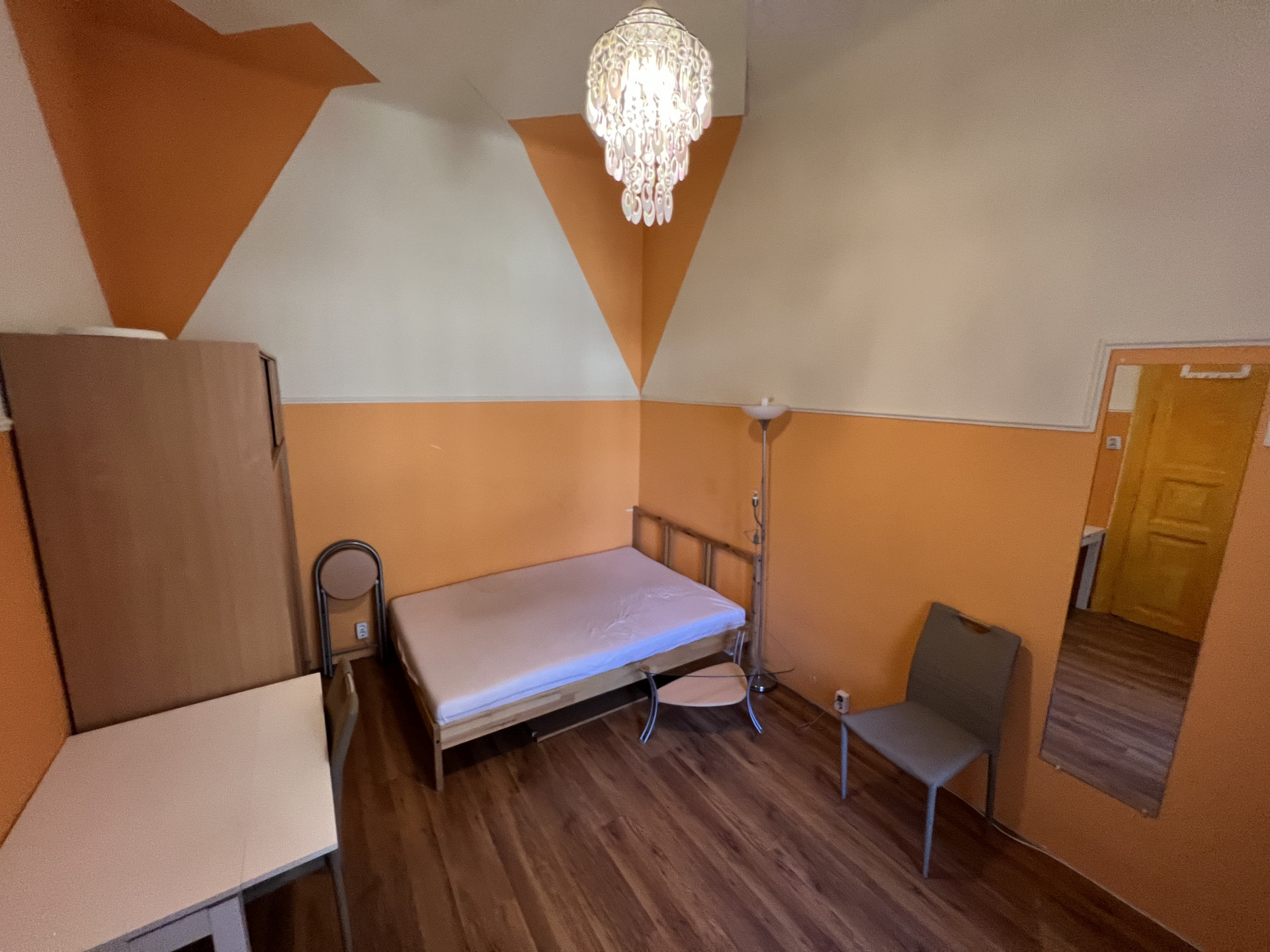 Budapest Eladó  Lakás  Budapest Eladó  Lakás  