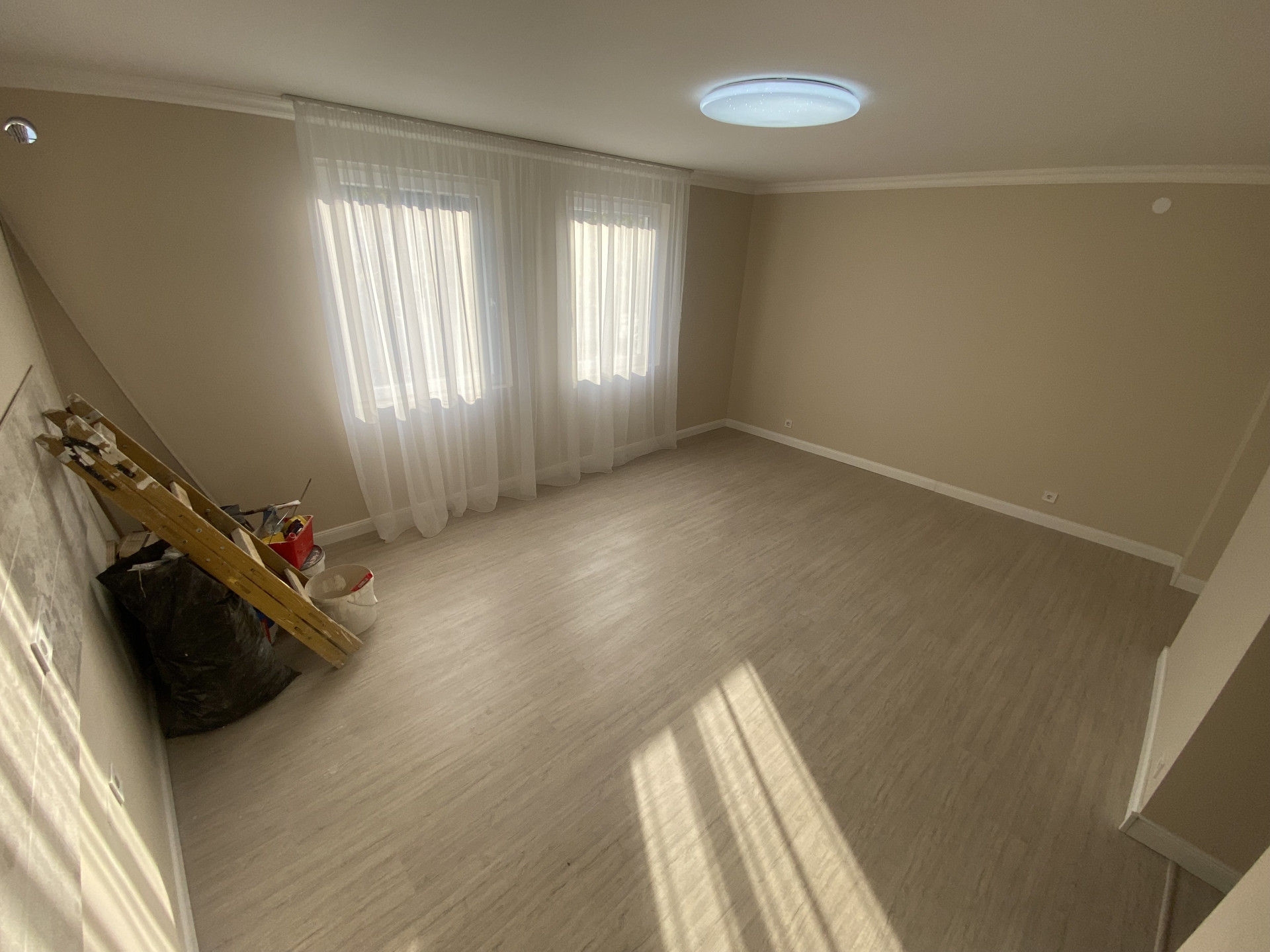 Budapest Eladó  Lakás  Budapest Eladó  Lakás  