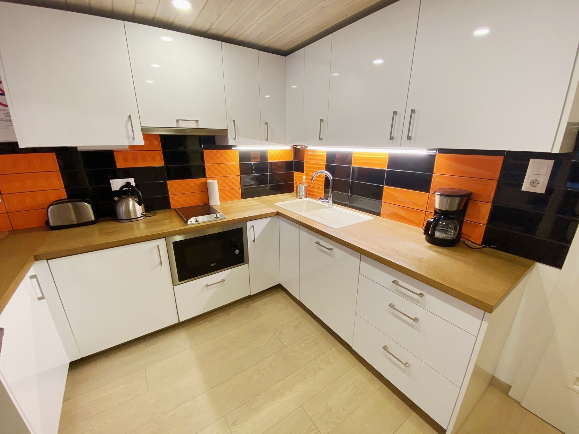 Budapest Eladó  Lakás  Budapest Eladó  Lakás  