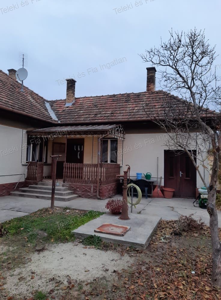 Mikebuda Eladó  Családi ház  Mikebuda Eladó  Családi ház Pest megye 