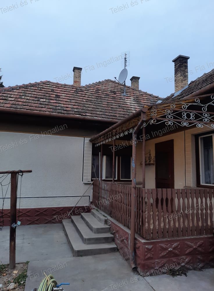 Mikebuda Eladó  Családi ház  Mikebuda Eladó  Családi ház Pest megye 