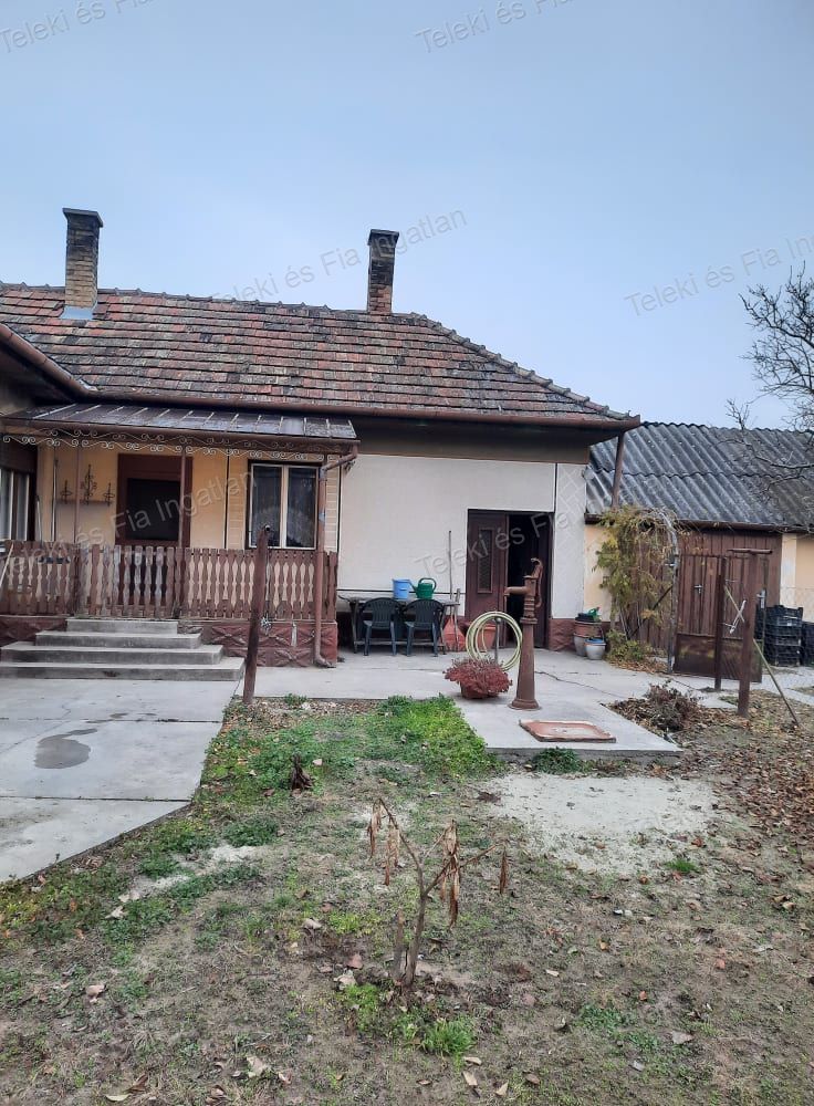 Mikebuda Eladó  Családi ház  Mikebuda Eladó  Családi ház Pest megye 