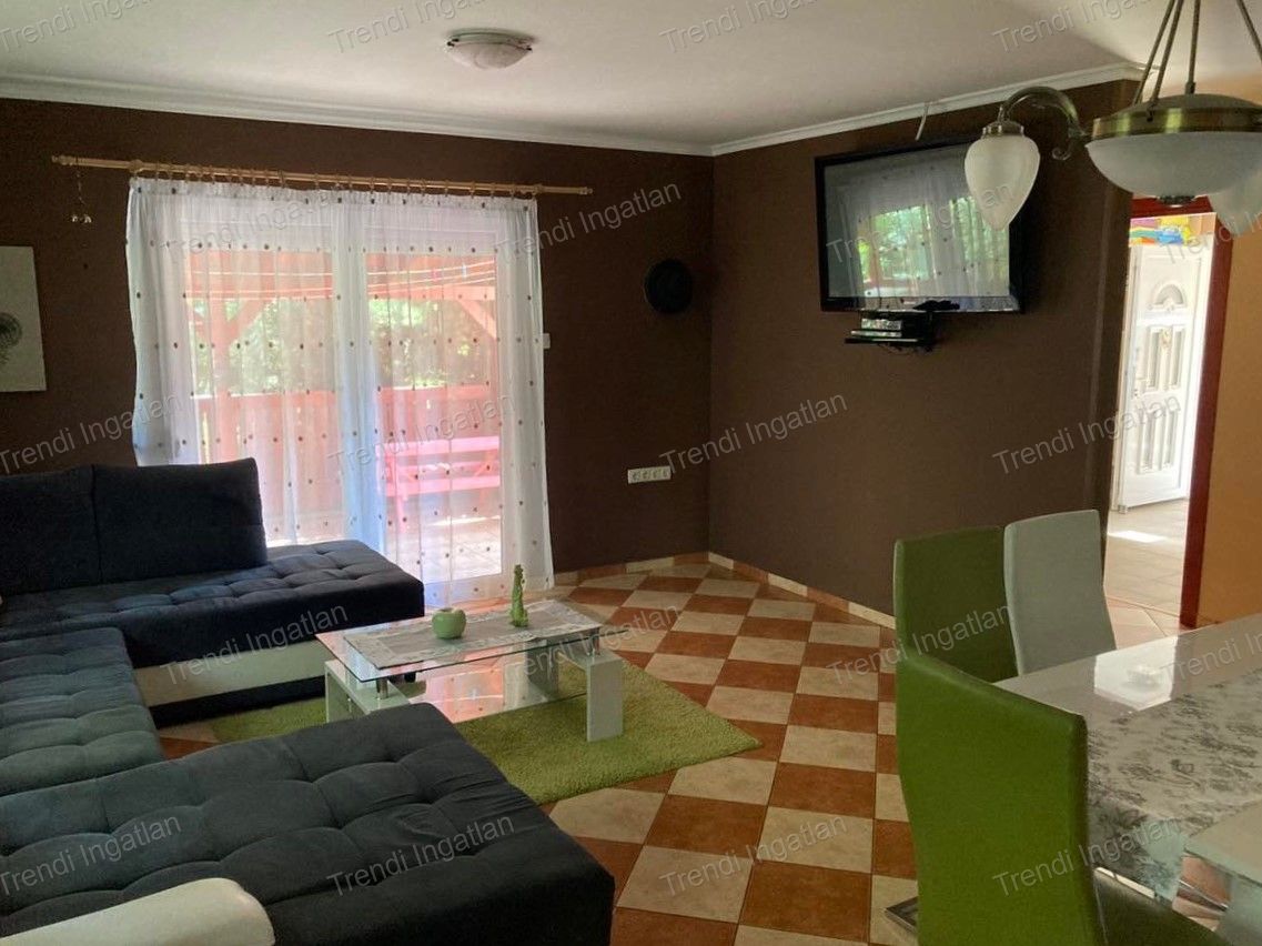 Tét Eladó  Családi ház  Tét Eladó  Családi ház Győr-Moson-Sopron megye 