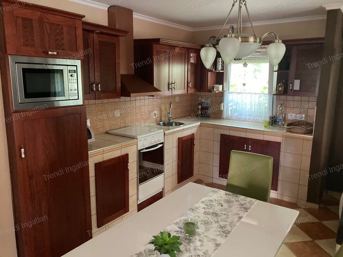 Tét Eladó  Családi ház  Tét Eladó  Családi ház Győr-Moson-Sopron megye 