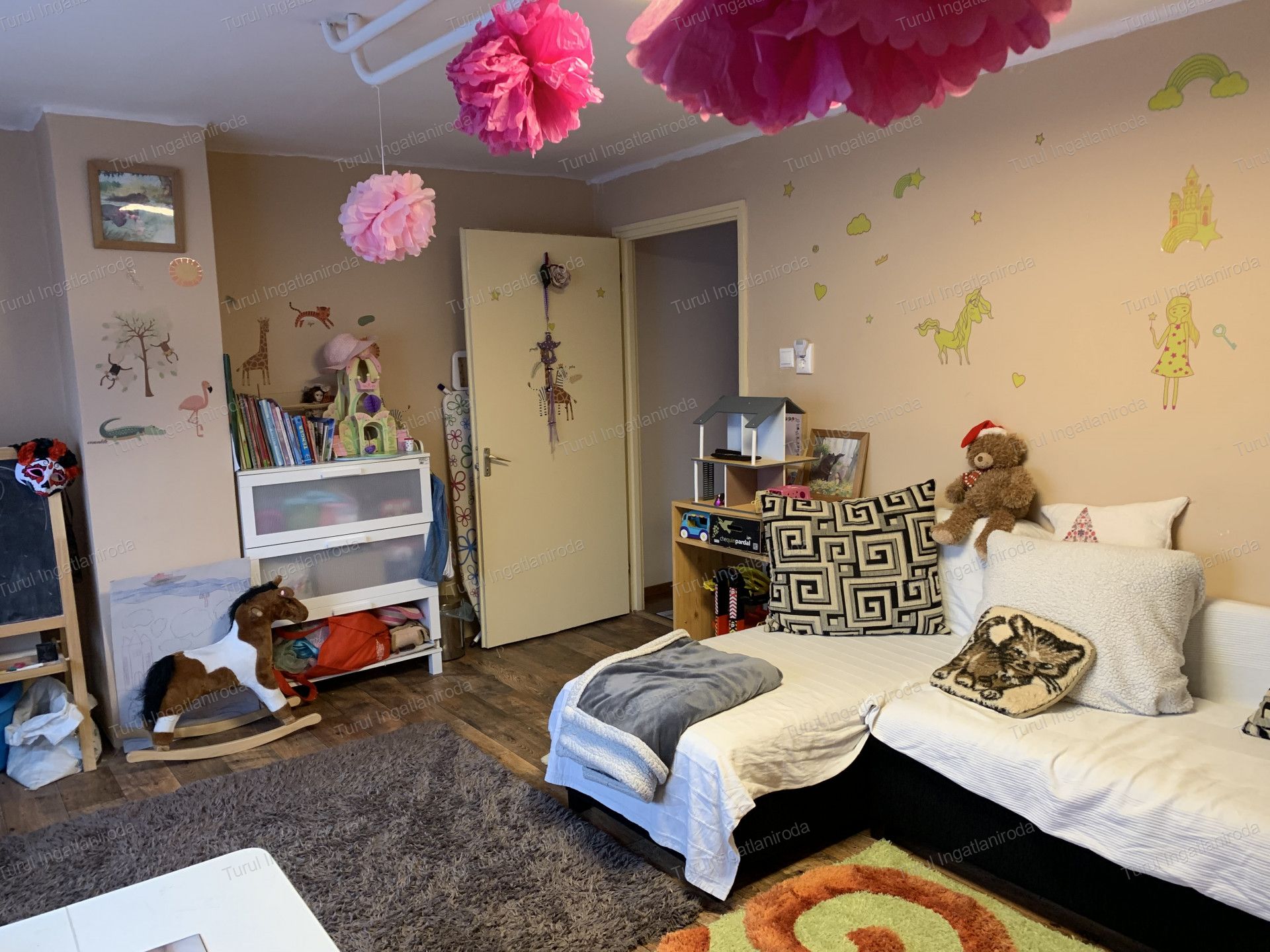 Szárliget Eladó  Családi ház  Szárliget Eladó  Családi ház Komárom-Esztergom megye 