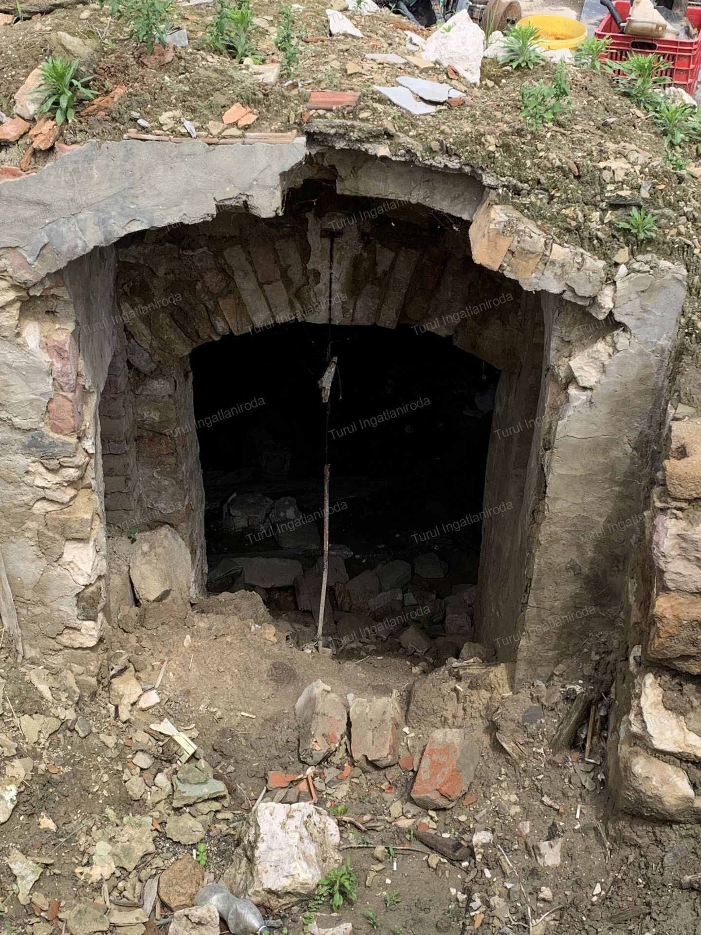 Neszmély Eladó  Telek/földterület  Neszmély Eladó  Telek/földterület Komárom-Esztergom megye 