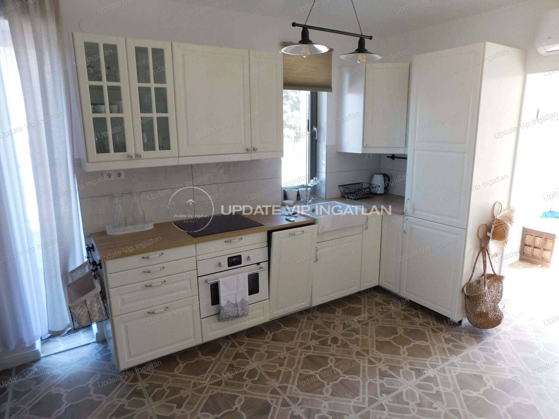 Zamárdi Eladó  Lakás  Zamárdi Eladó  Lakás Somogy megye 