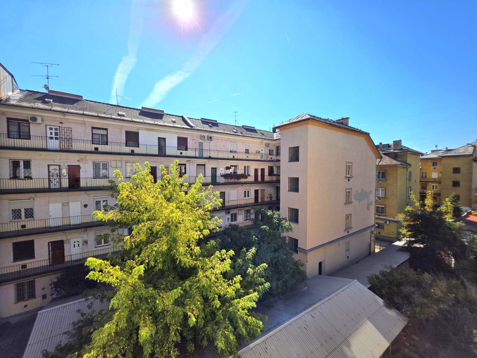 Budapest Eladó  Lakás  Budapest Eladó  Lakás  