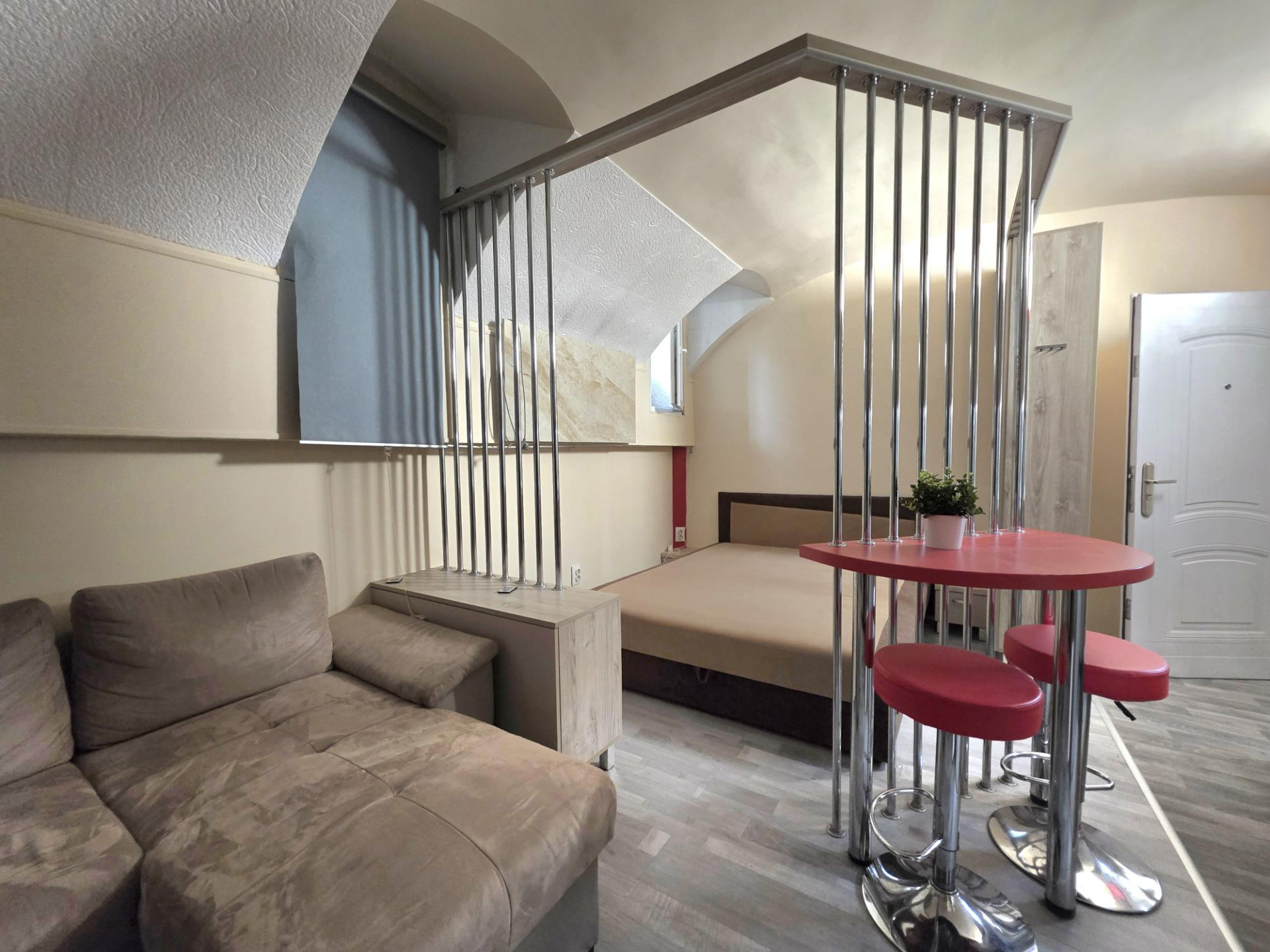 Budapest Eladó  Lakás  Budapest Eladó  Lakás  