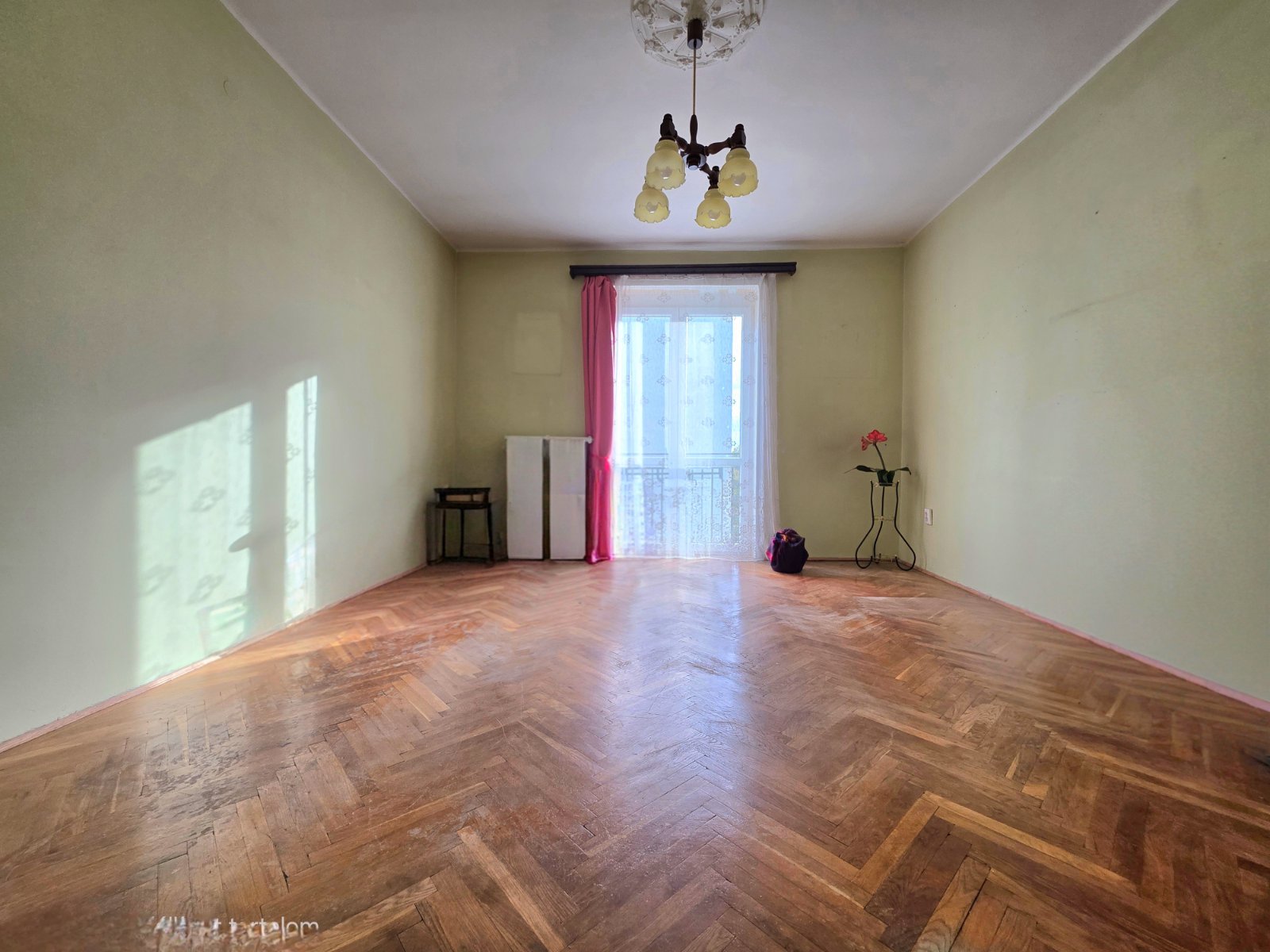 Budapest Eladó  Lakás  Budapest Eladó  Lakás  