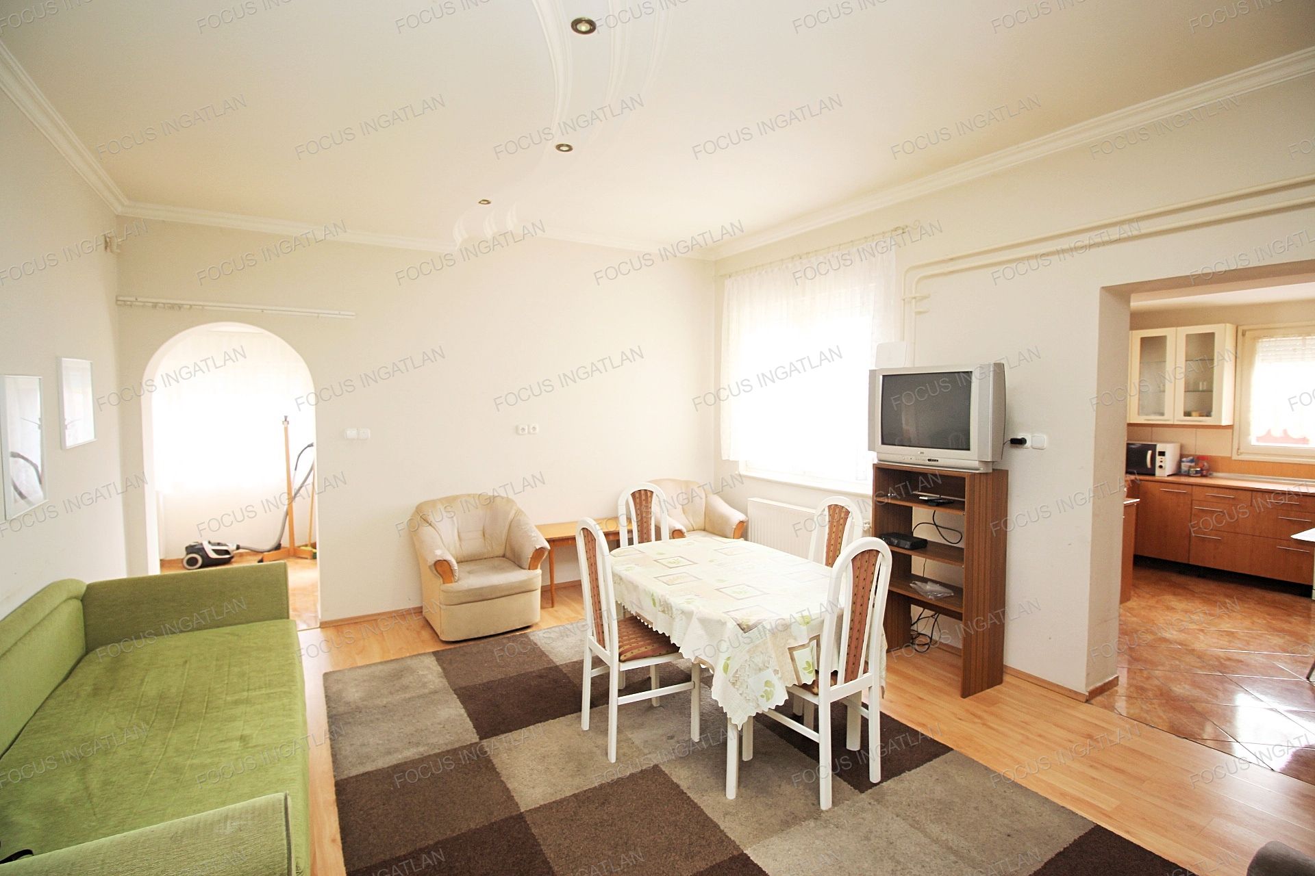 Kecskemét Eladó  Családi ház  Kecskemét Eladó  Családi ház Bács-Kiskun megye 