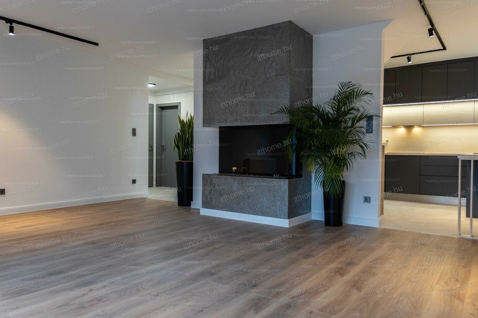 Budapest Eladó  Családi ház  Budapest Eladó  Családi ház  